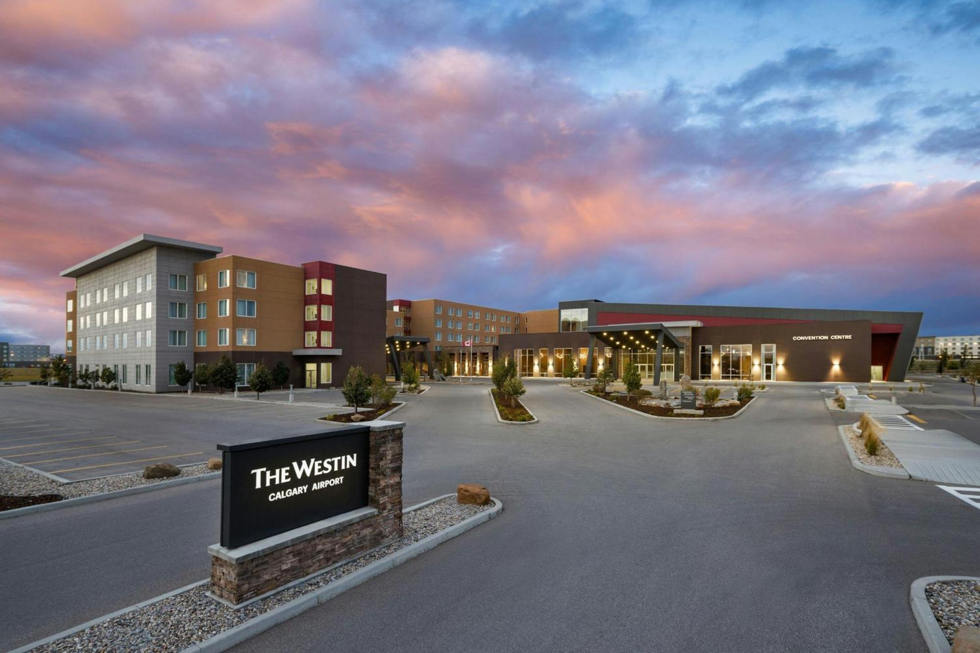 Hotel The Westin Calgary Airport Exterior foto