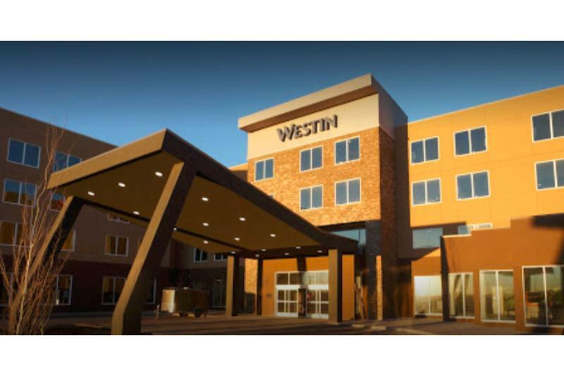 Hotel The Westin Calgary Airport Exterior foto