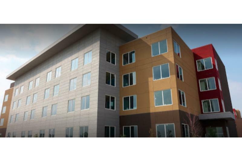 Hotel The Westin Calgary Airport Exterior foto